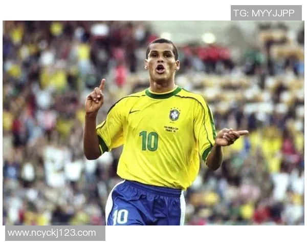 巴西足球历史上的传奇人物与远古明星的辉煌岁月回顾